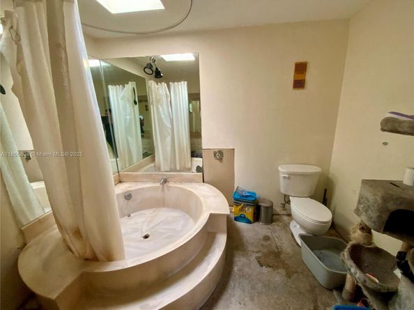 7024 SW 114th Pl A52, Miami FL 33173