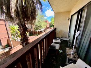 7024 SW 114th Pl A52, Miami FL 33173