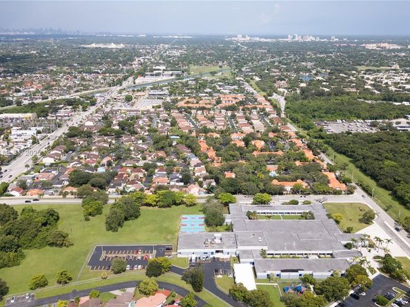 10982 SW 75th Ter, Miami FL 33173