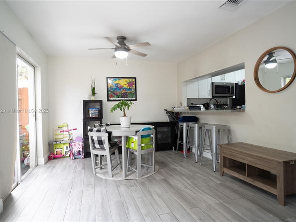 10982 SW 75th Ter, Miami FL 33173