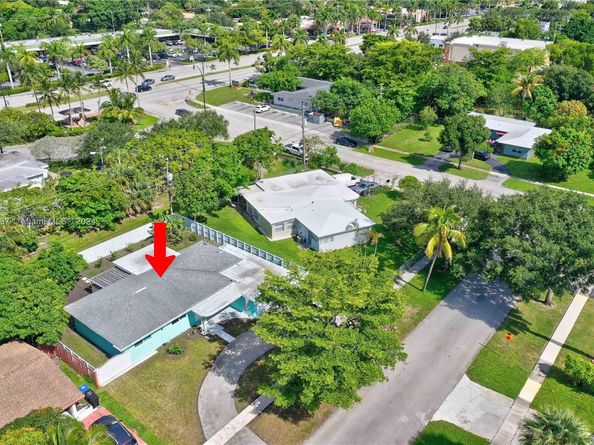 811 SW 39th Ave, Fort Lauderdale FL 33312