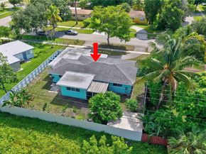 811 SW 39th Ave, Fort Lauderdale FL 33312