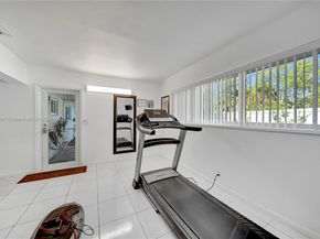 811 SW 39th Ave, Fort Lauderdale FL 33312