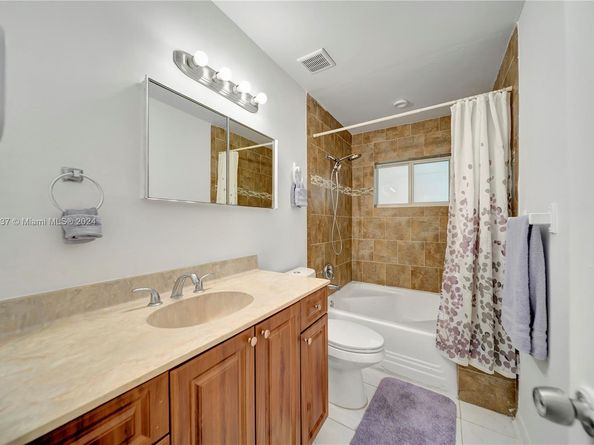 811 SW 39th Ave, Fort Lauderdale FL 33312