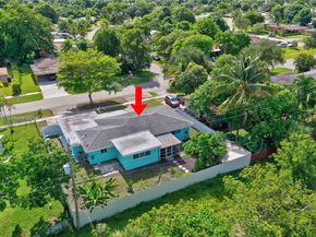 811 SW 39th Ave, Fort Lauderdale FL 33312