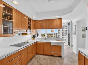 21150 Point Pl 1505, Aventura FL 33180