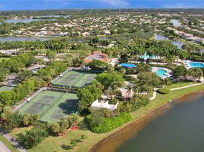 1303 NW 167th Ave, Pembroke Pines FL 33028