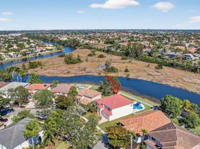 1303 NW 167th Ave, Pembroke Pines FL 33028