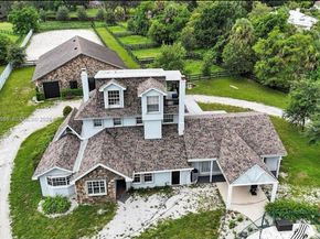 502 Rambling Drive Cir, Wellington FL 33414