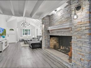 502 Rambling Drive Cir, Wellington FL 33414