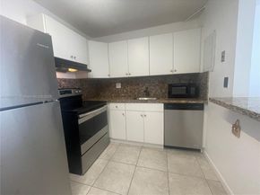 1465 NE 123rd St 814, North Miami FL 33161