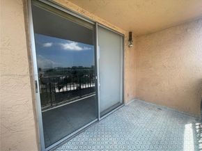 1465 NE 123rd St 814, North Miami FL 33161