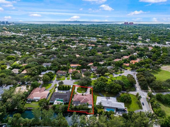 5120 Carillo St, Coral Gables FL 33146