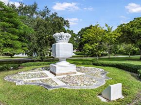 5120 Carillo St, Coral Gables FL 33146