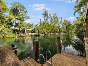 5120 Carillo St, Coral Gables FL 33146