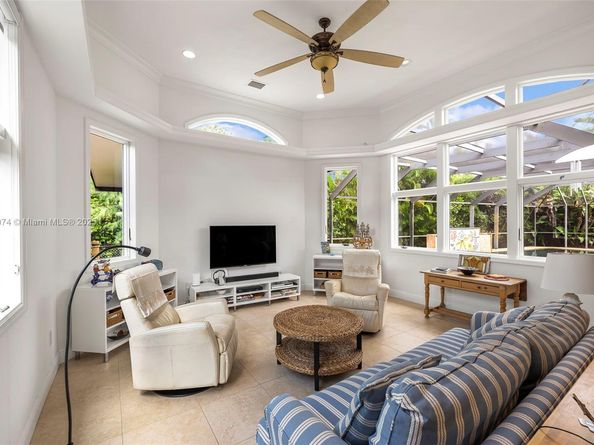 5120 Carillo St, Coral Gables FL 33146