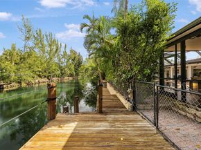 5120 Carillo St, Coral Gables FL 33146