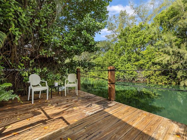 5120 Carillo St, Coral Gables FL 33146