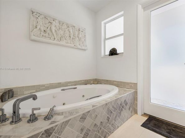 5120 Carillo St, Coral Gables FL 33146