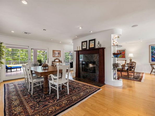 5120 Carillo St, Coral Gables FL 33146