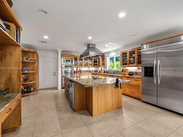 5120 Carillo St, Coral Gables FL 33146