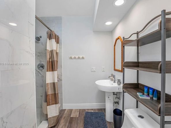 5320 NE 16th Ter, Fort Lauderdale FL 33334