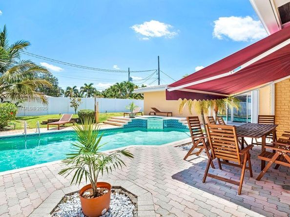 5320 NE 16th Ter, Fort Lauderdale FL 33334