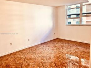 1833 S Ocean Dr 305, Hallandale Beach FL 33009