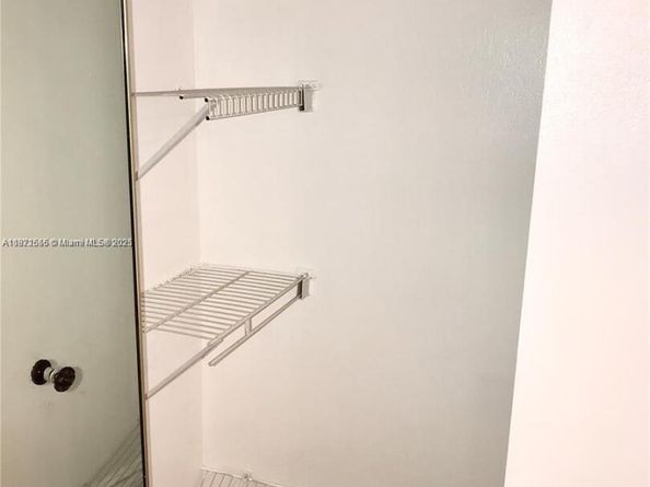 1833 S Ocean Dr 305, Hallandale Beach FL 33009