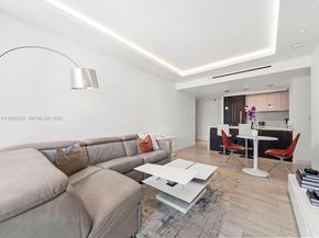 500 Brickell Ave 2203, Miami FL 33131