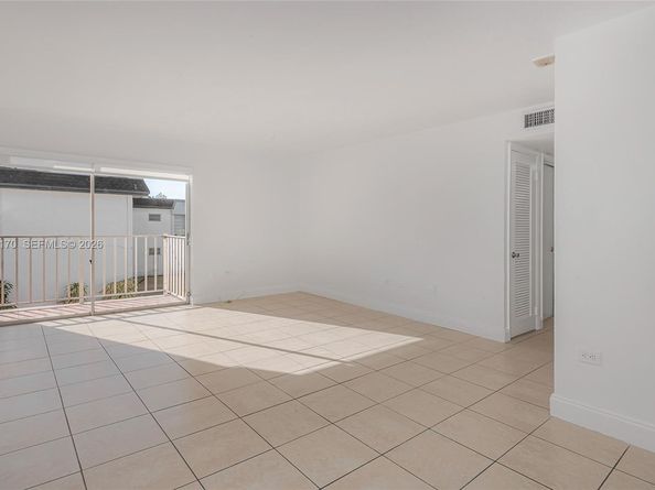 7256 SW 94th Pl A8, Miami FL 33173