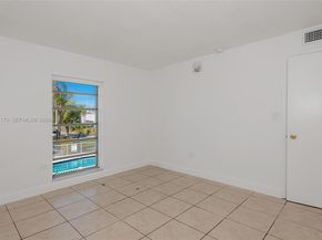 7256 SW 94th Pl A8, Miami FL 33173