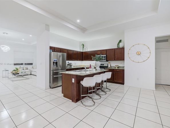 15104 SW 176th St, Miami FL 33187