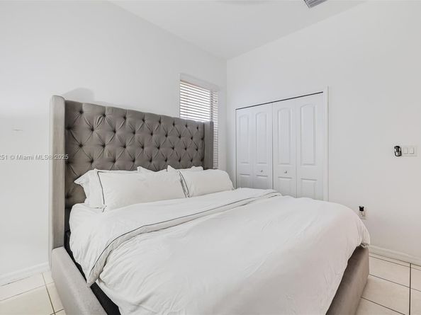 15104 SW 176th St, Miami FL 33187