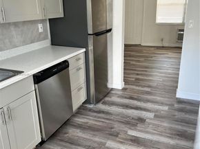 1051 NW 27th Ave, Fort Lauderdale FL 33311