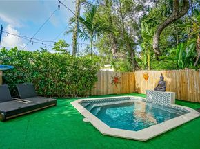 7 NE 50th St, Miami FL 33137