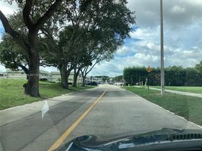 197 Flanders E 197, Delray Beach FL 33484