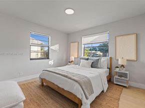 2439 Rodman St, Hollywood FL 33020