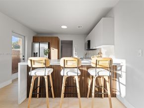 2439 Rodman St, Hollywood FL 33020