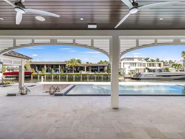 2605 Castilla Isle, Fort Lauderdale FL 33301