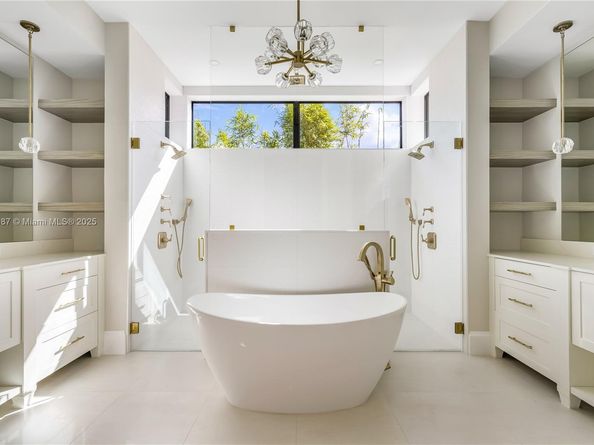 2605 Castilla Isle, Fort Lauderdale FL 33301