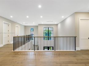 2605 Castilla Isle, Fort Lauderdale FL 33301