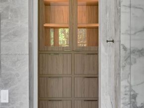 4191 Battersea Rd, Miami FL 33133