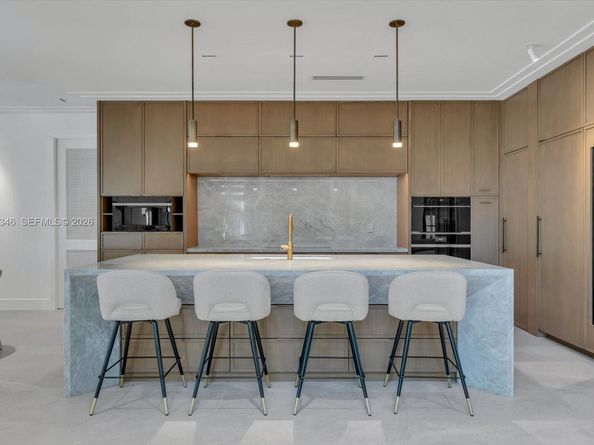 4191 Battersea Rd, Miami FL 33133