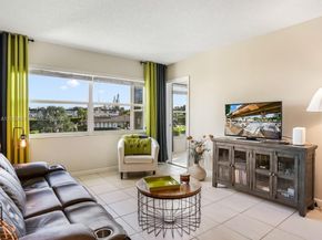 4706 NW 36th St 507, Lauderdale Lakes FL 33319