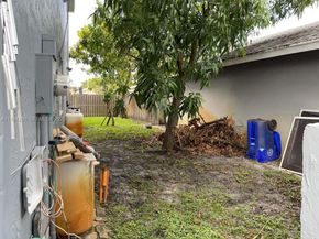 Undisclosed Address #A11931260, Pembroke Pines FL 33025
