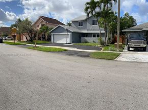 Undisclosed Address #A11931260, Pembroke Pines FL 33025