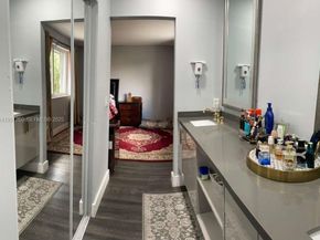 Undisclosed Address #A11931260, Pembroke Pines FL 33025