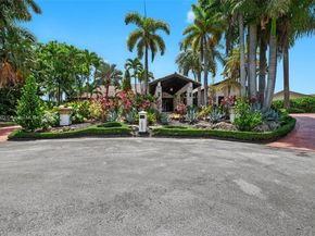 10304 SW 87th Ct, Miami FL 33176