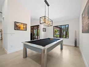 10304 SW 87th Ct, Miami FL 33176